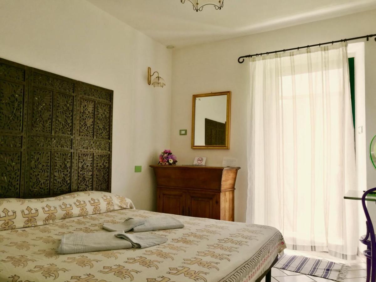 B&B Quincas Berro D'Agua Recco Exteriör bild